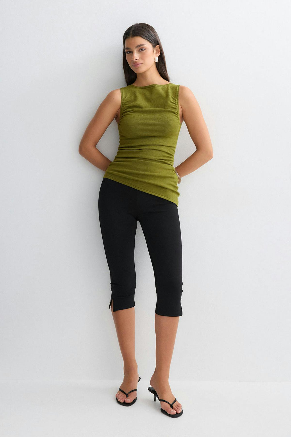 Asymmetric knitted top