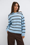 Crew neck knitted sweater