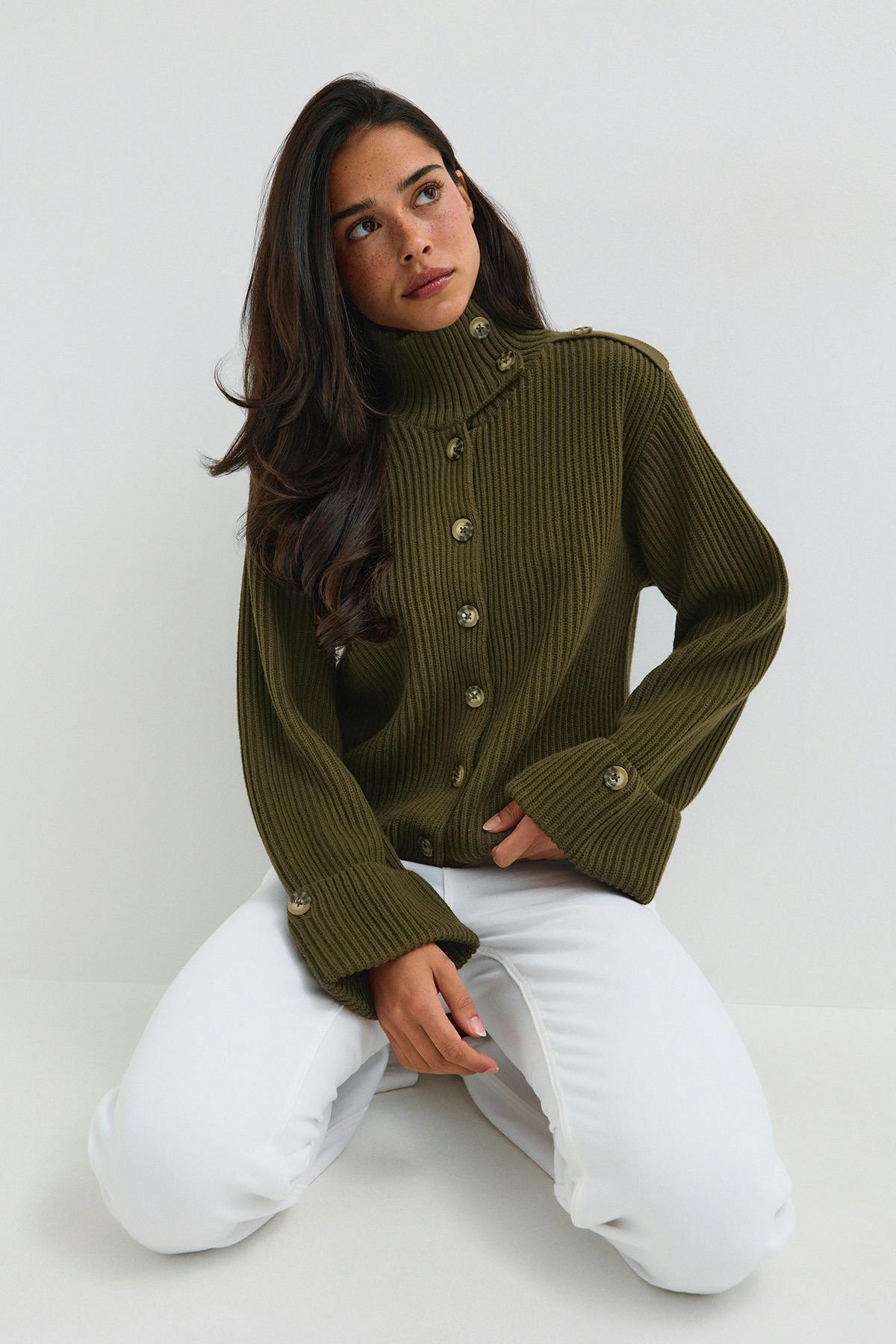 Knitted cardigan