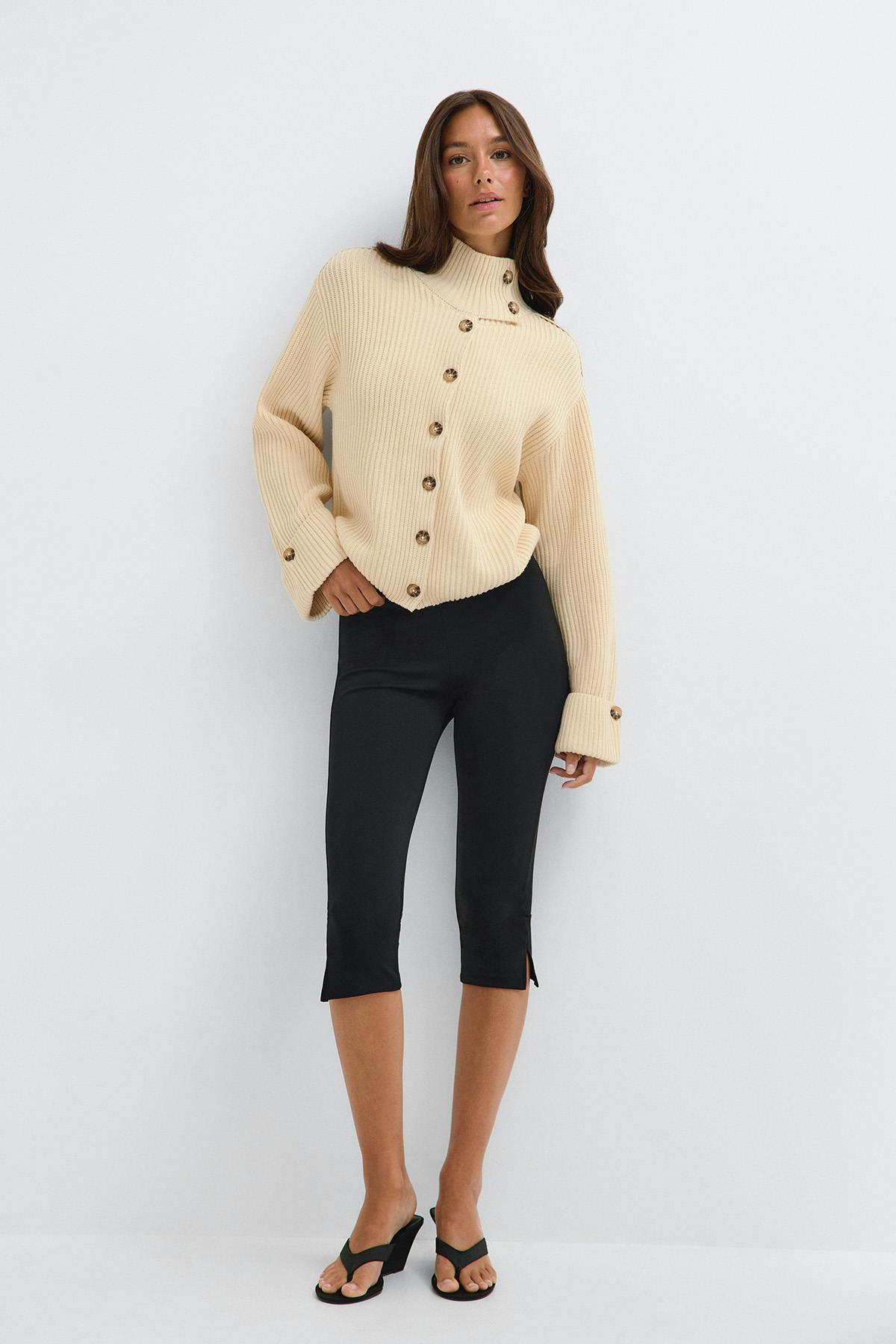Knitted cardigan