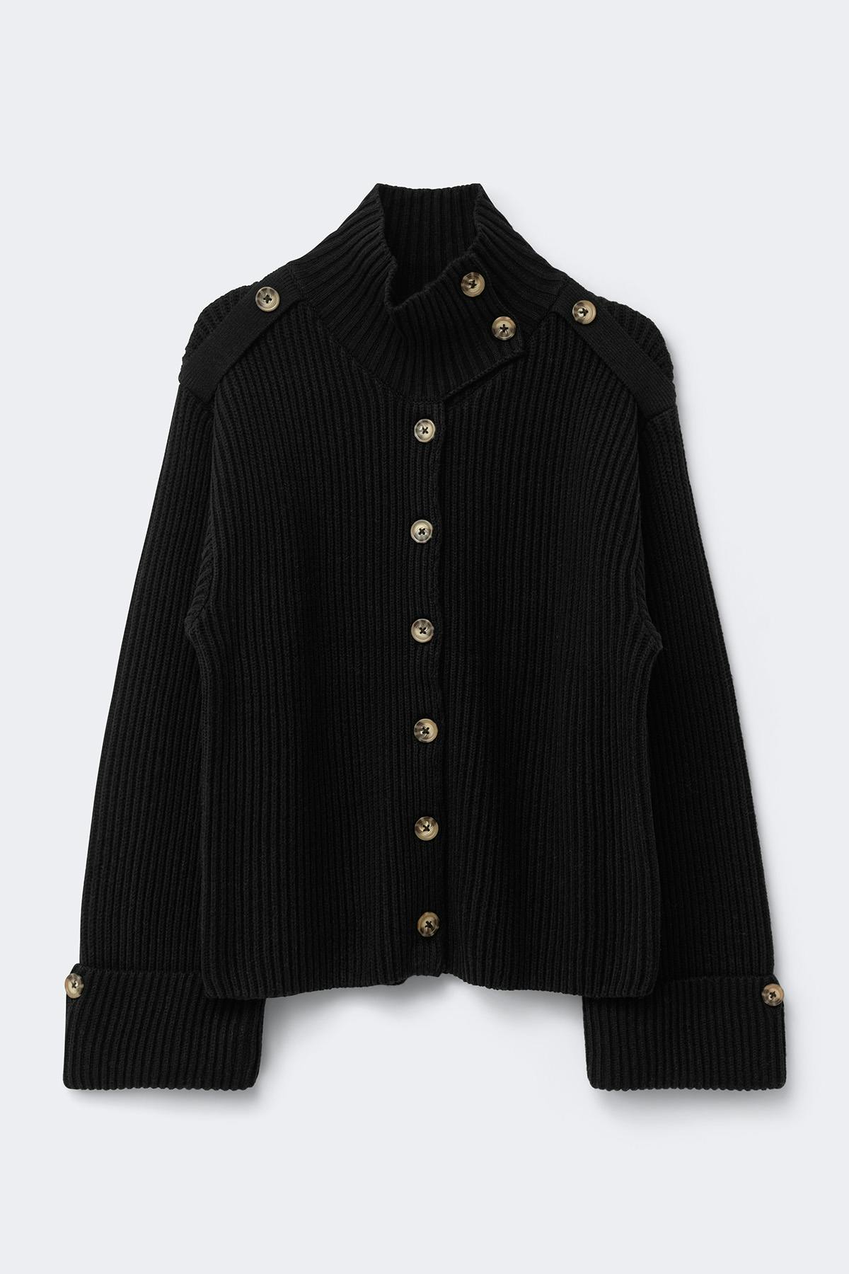 Knitted cardigan