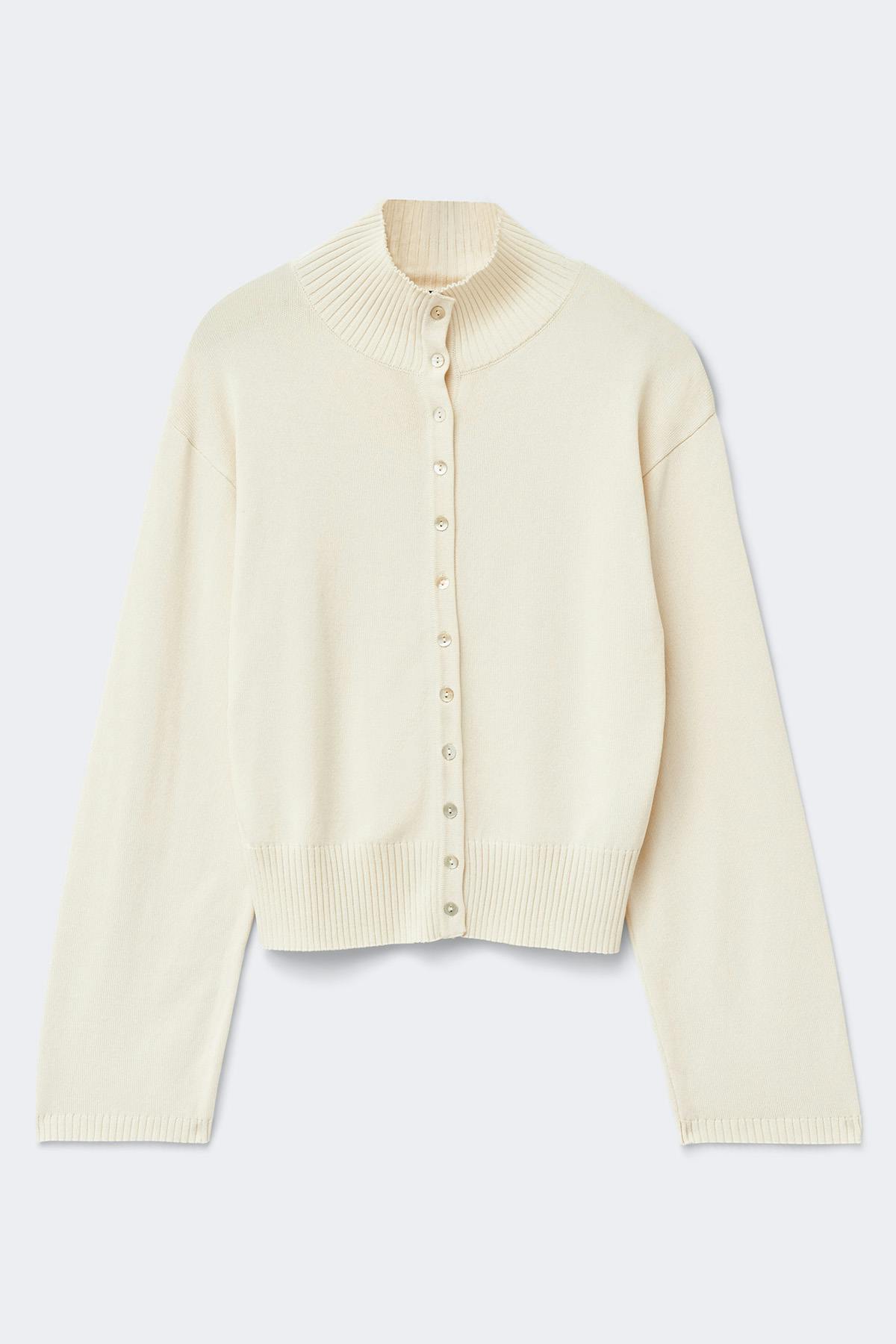 Turtleneck knitted cardigan
