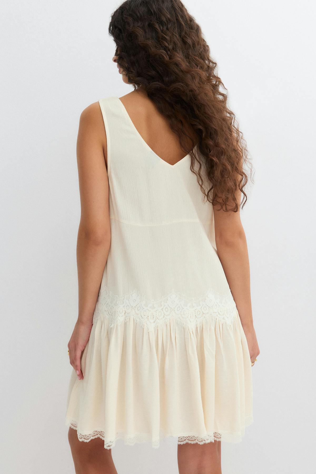 Lace mini dress