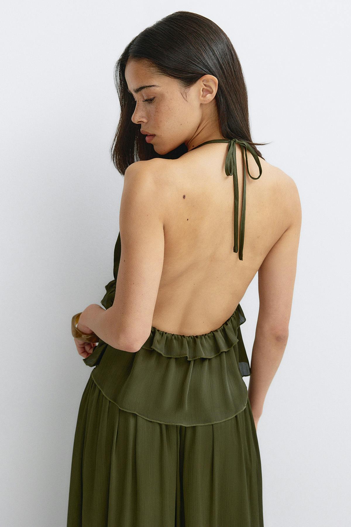 Frill top
