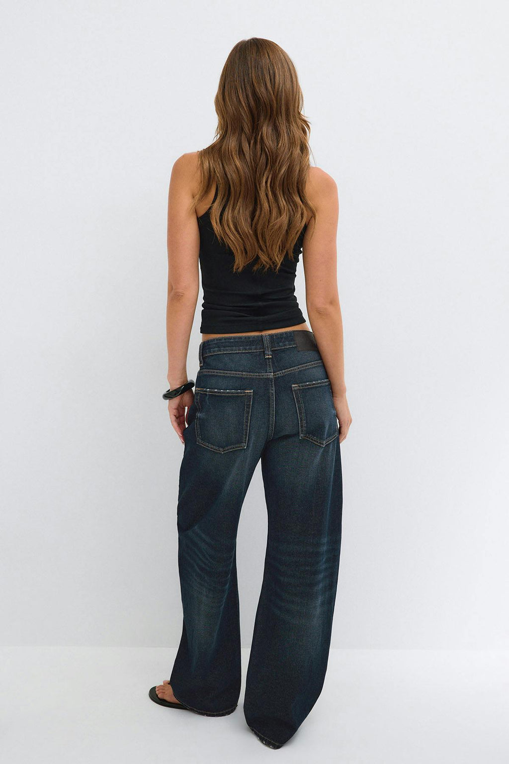 Barrel jeans