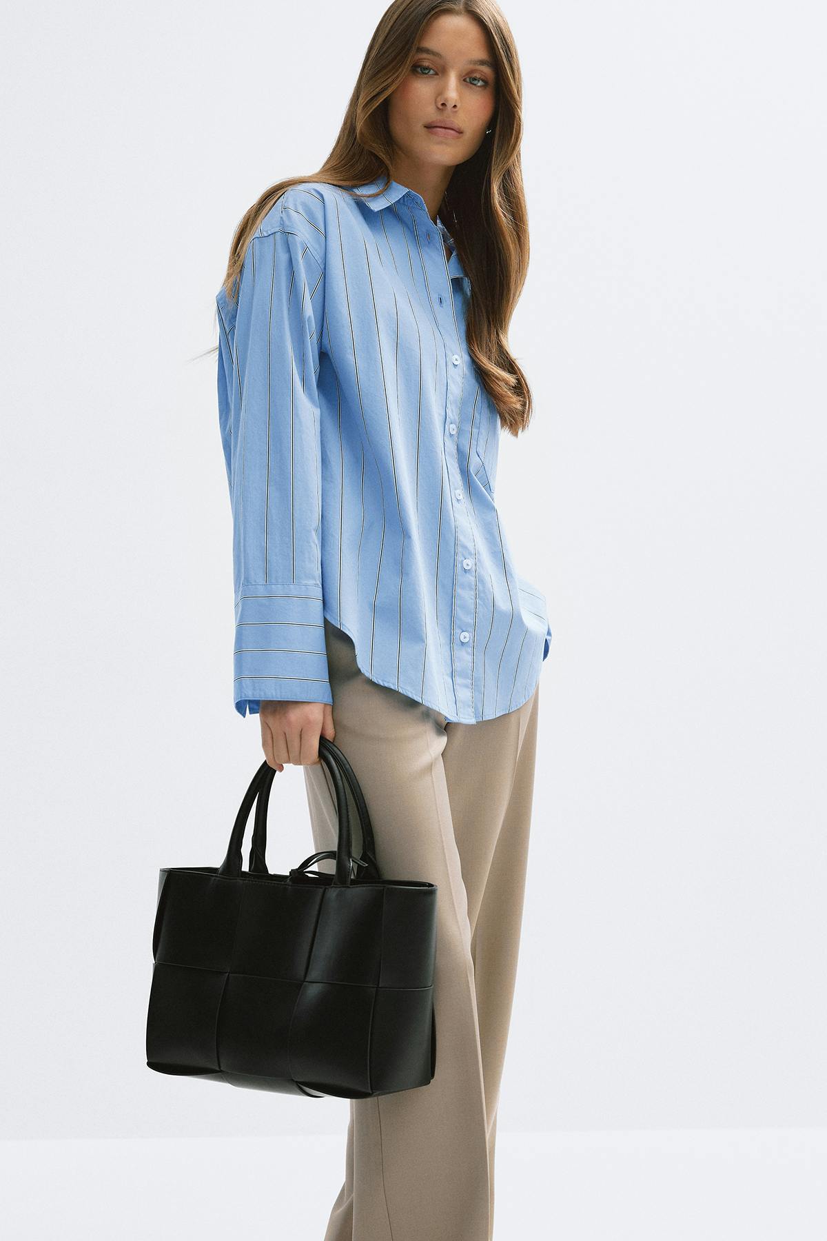 Big braided tote bag