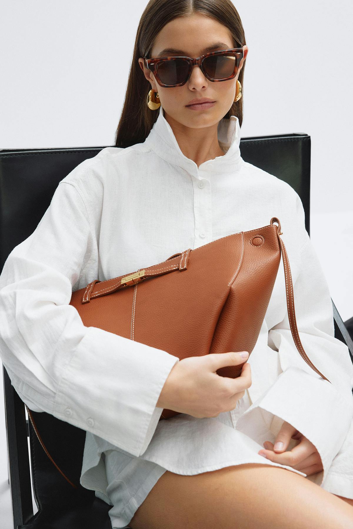 Detail midi bag