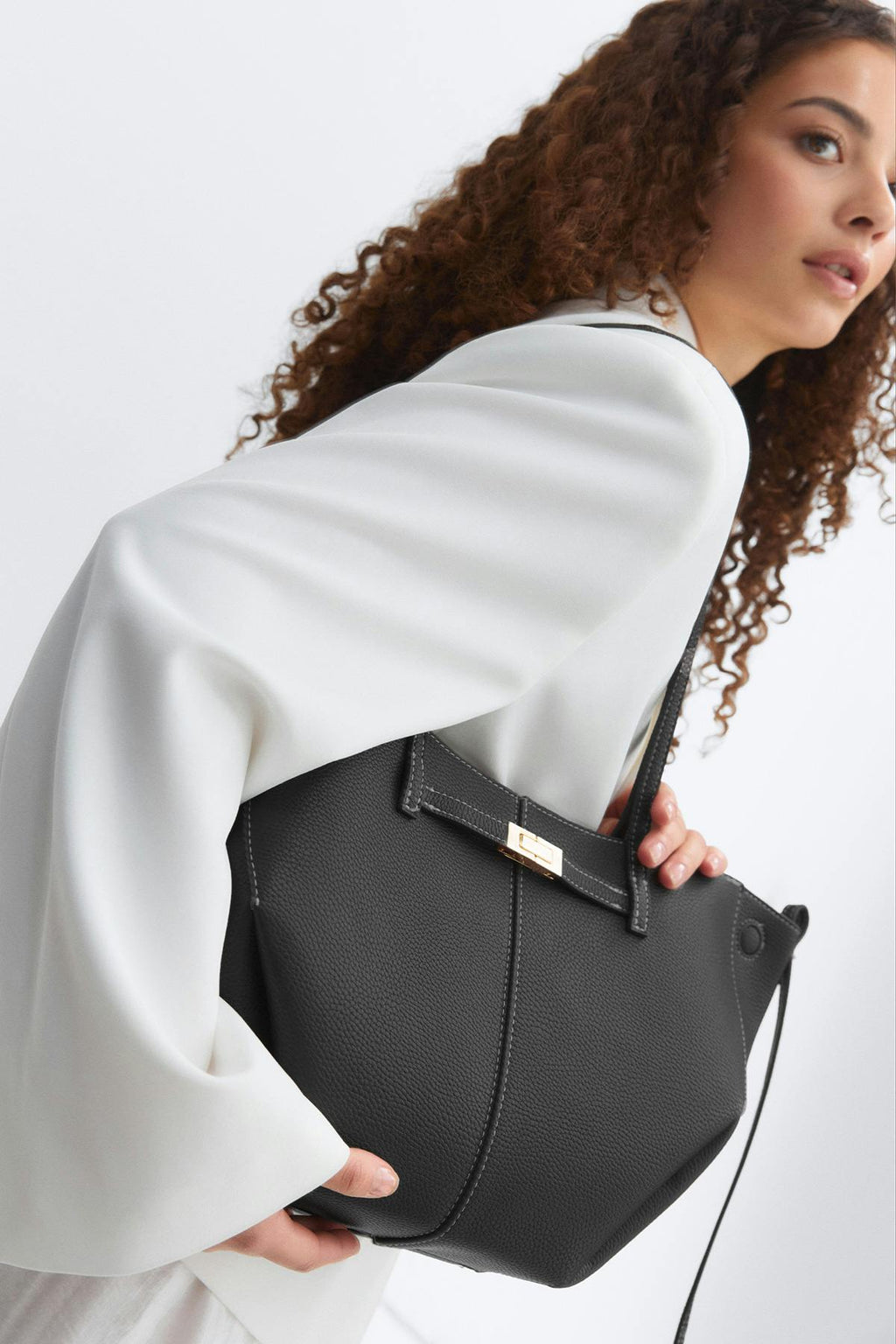 Detail midi bag