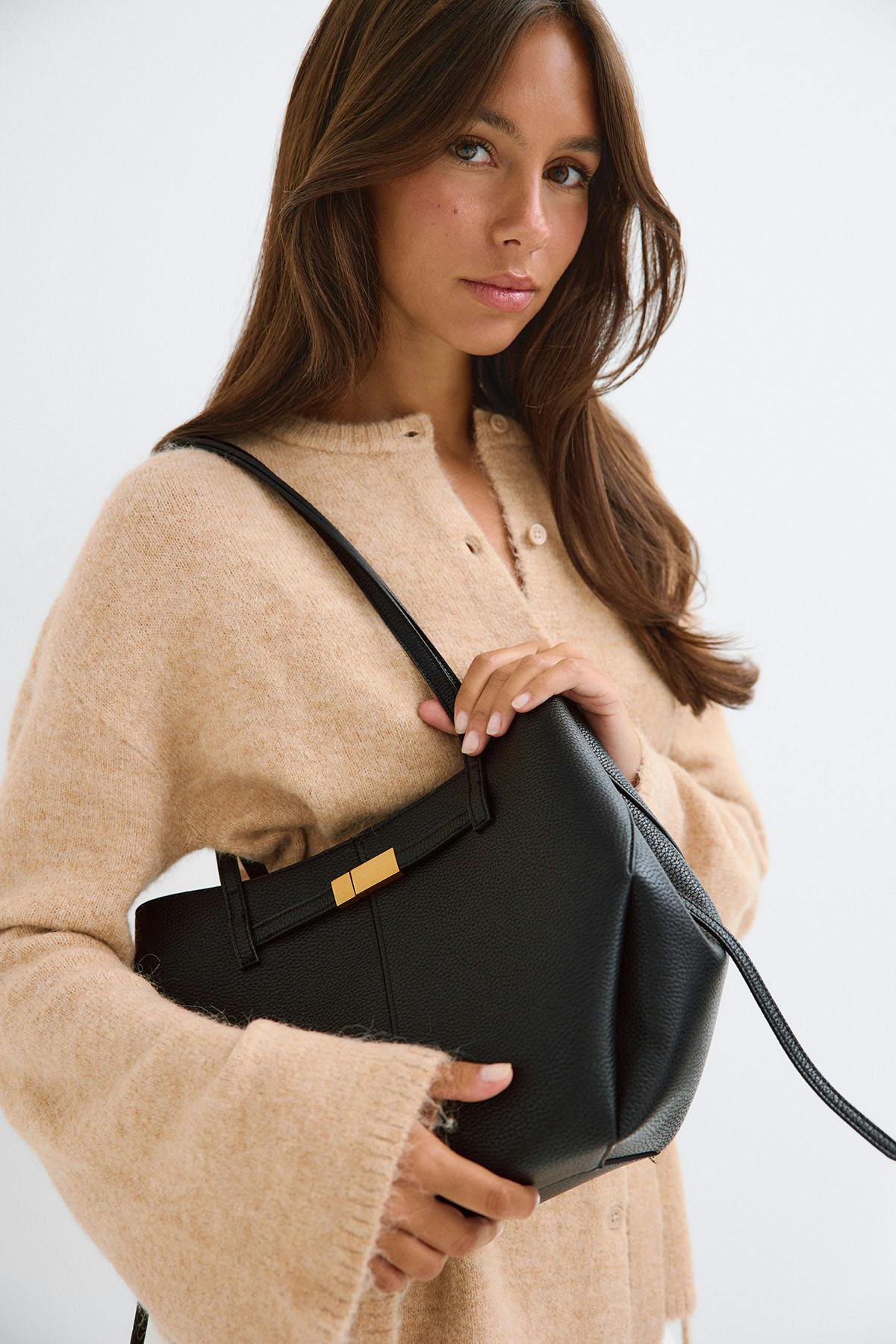 Detail midi bag