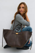Detail strap tote bag