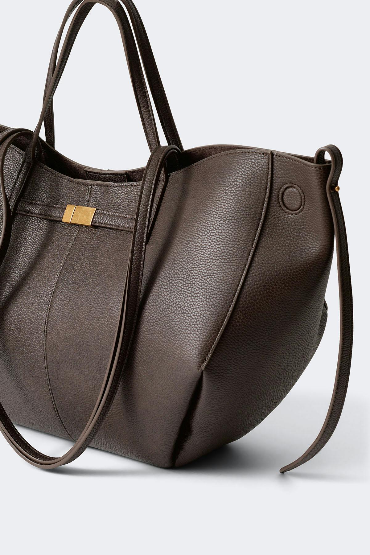 Detail strap tote bag