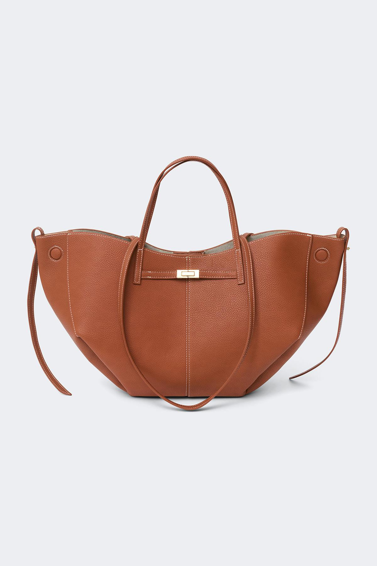 Detail strap tote bag