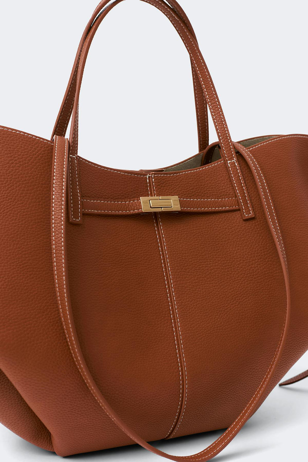 Detail strap tote bag