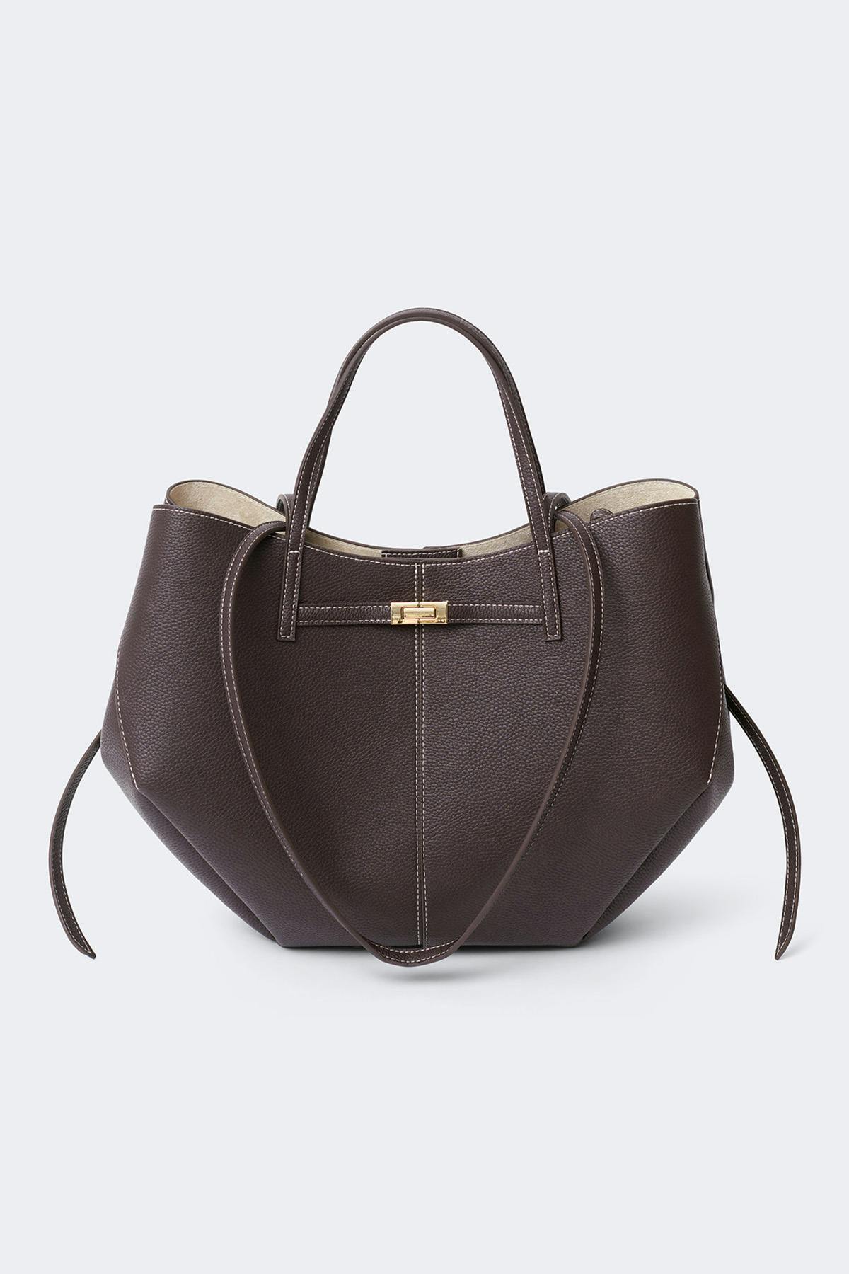 Detail strap tote bag