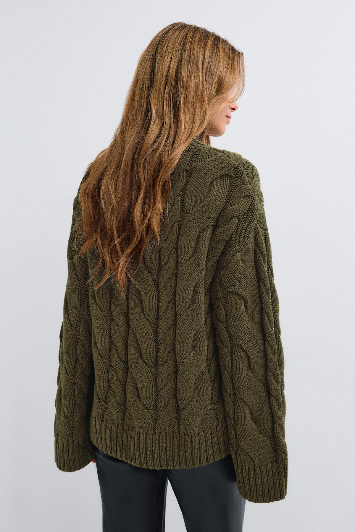 Knitted turtleneck sweater