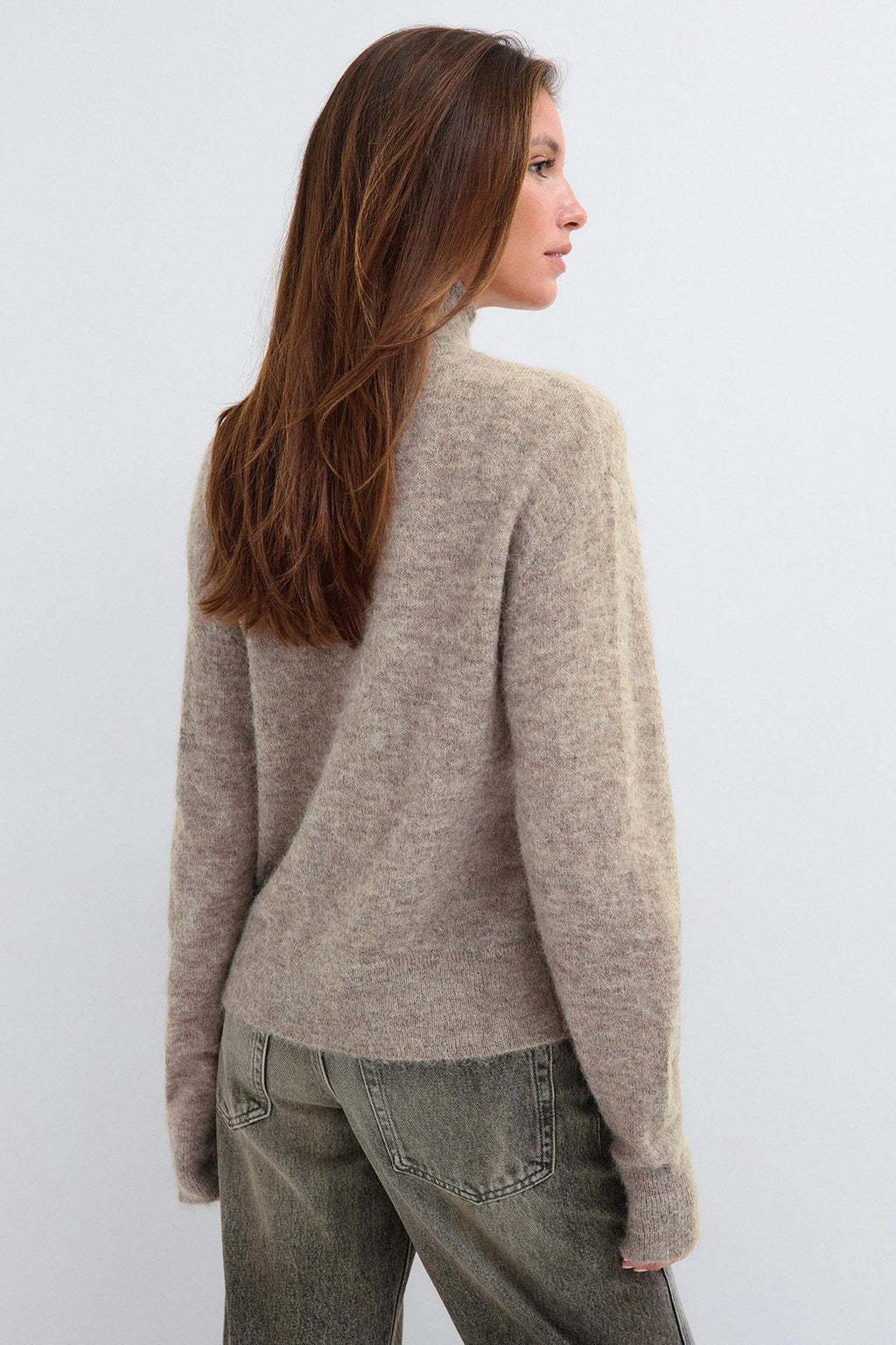 Alpaca funnel knitted cardigan