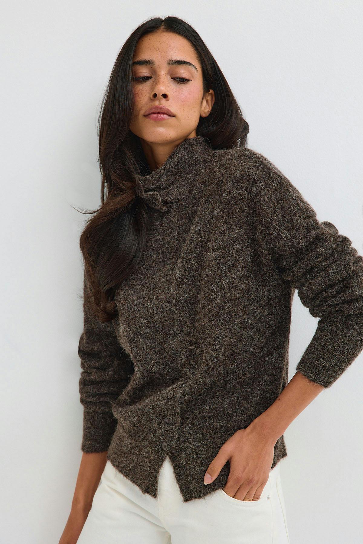 Alpaca funnel knitted cardigan