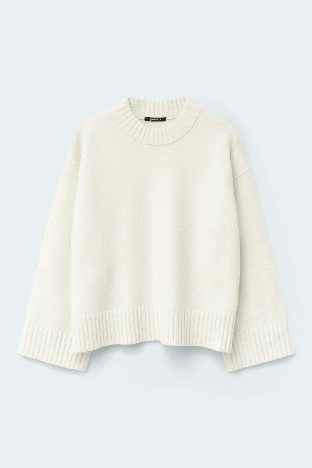Crew neck knitted sweater