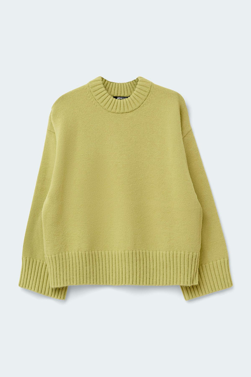 Crew neck knitted sweater