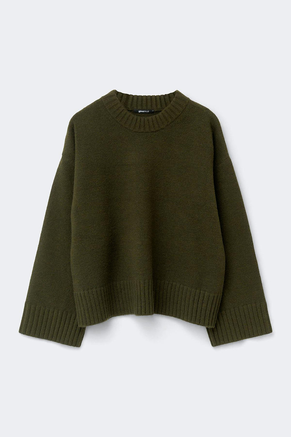 Crew neck knitted sweater