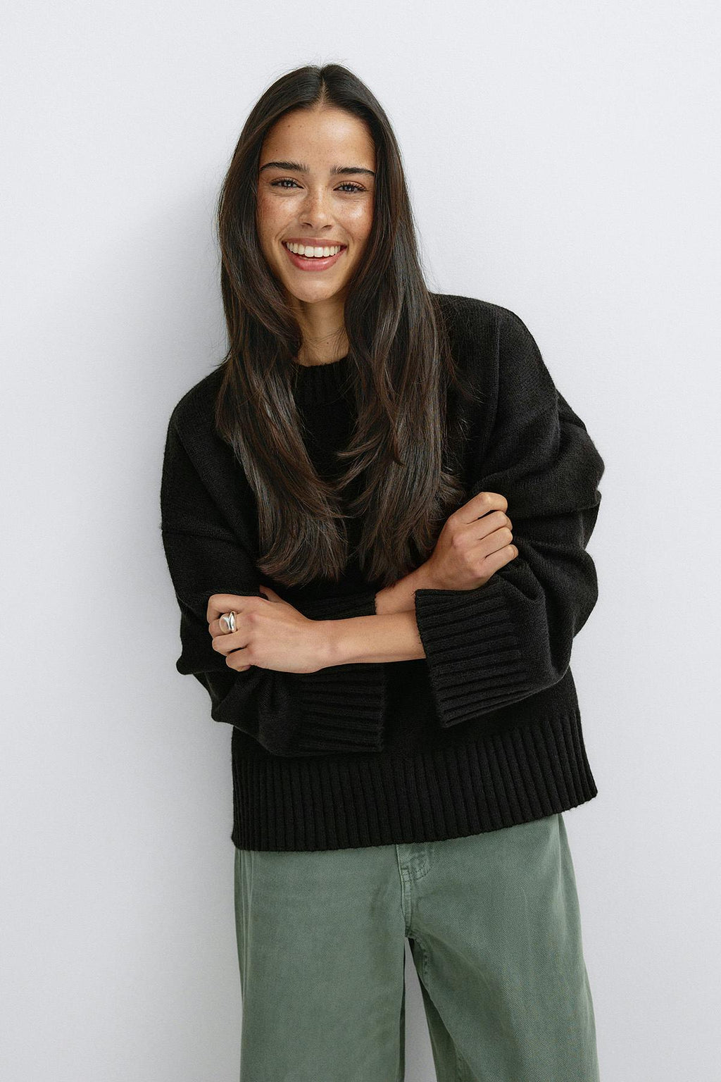 Crew neck knitted sweater