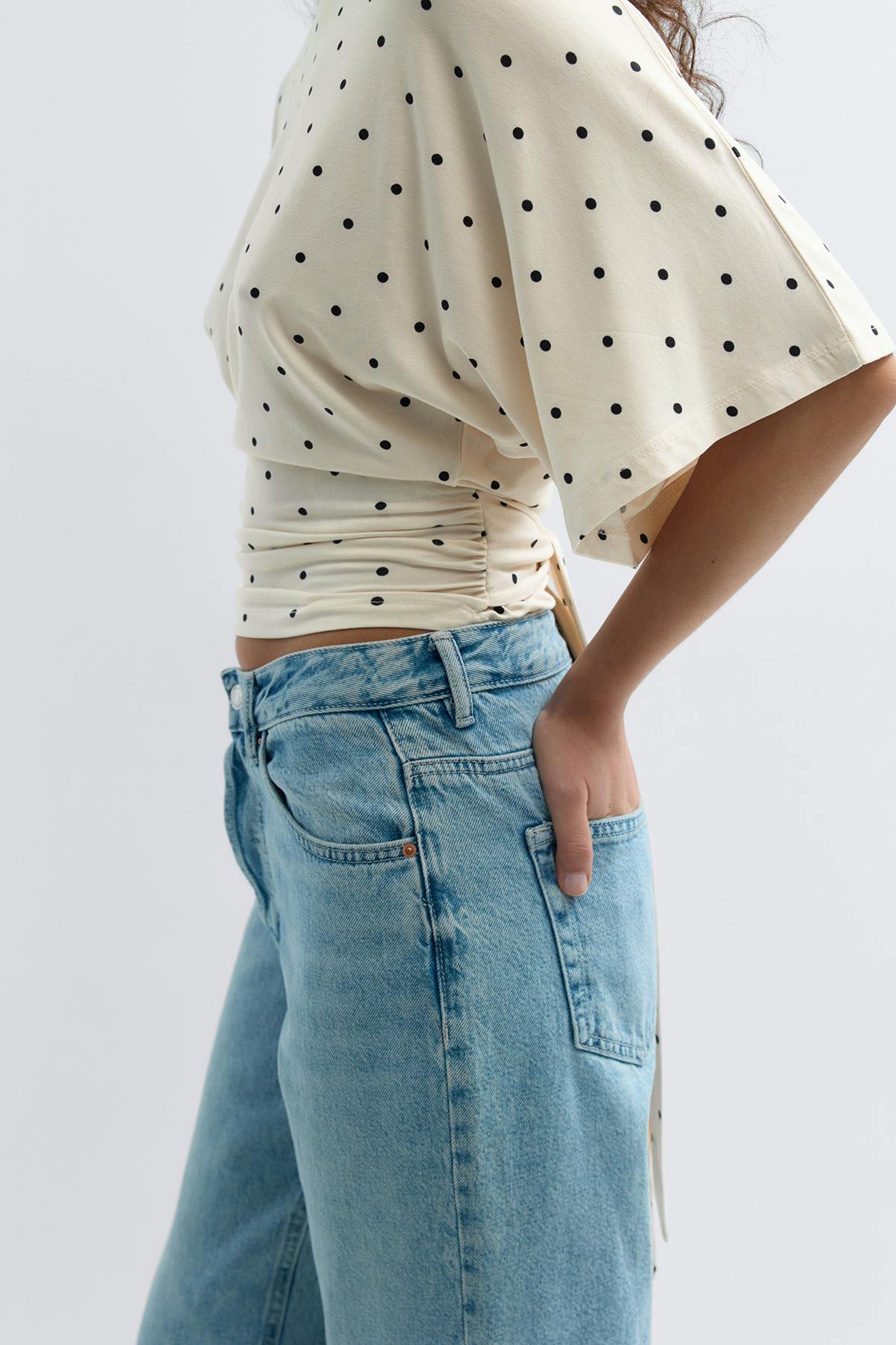 Tie back top