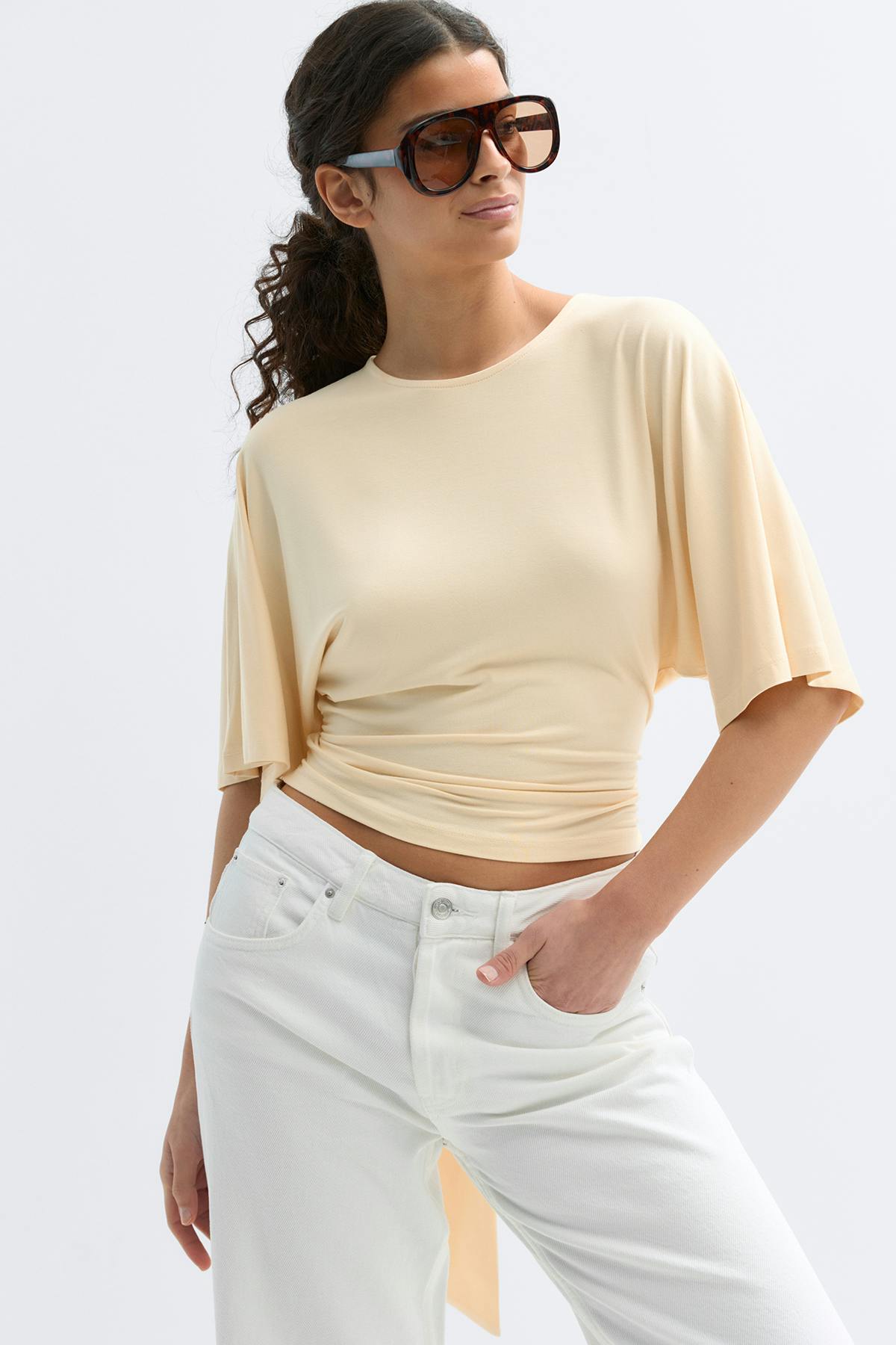 Tie back top