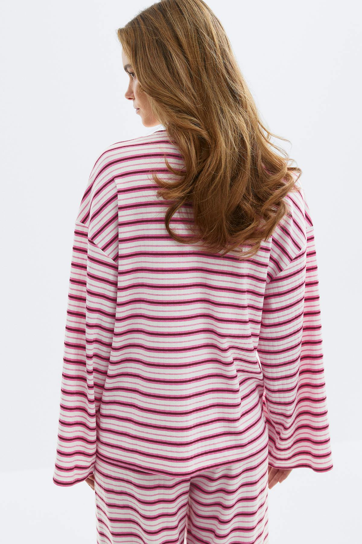Soft loungewear longsleeve top