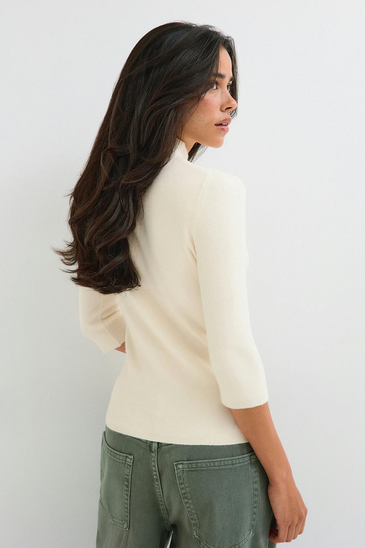 Knitted polo top