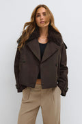 Short faux fur collar jacket