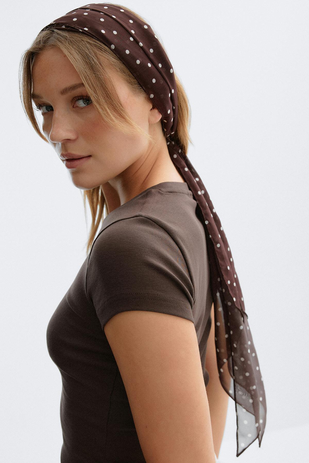 Slim chiffon scarf