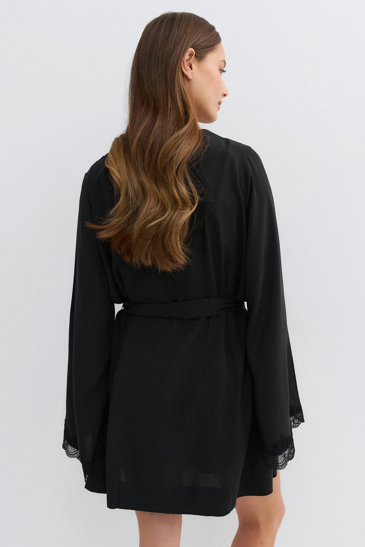 Lace loungewear robe