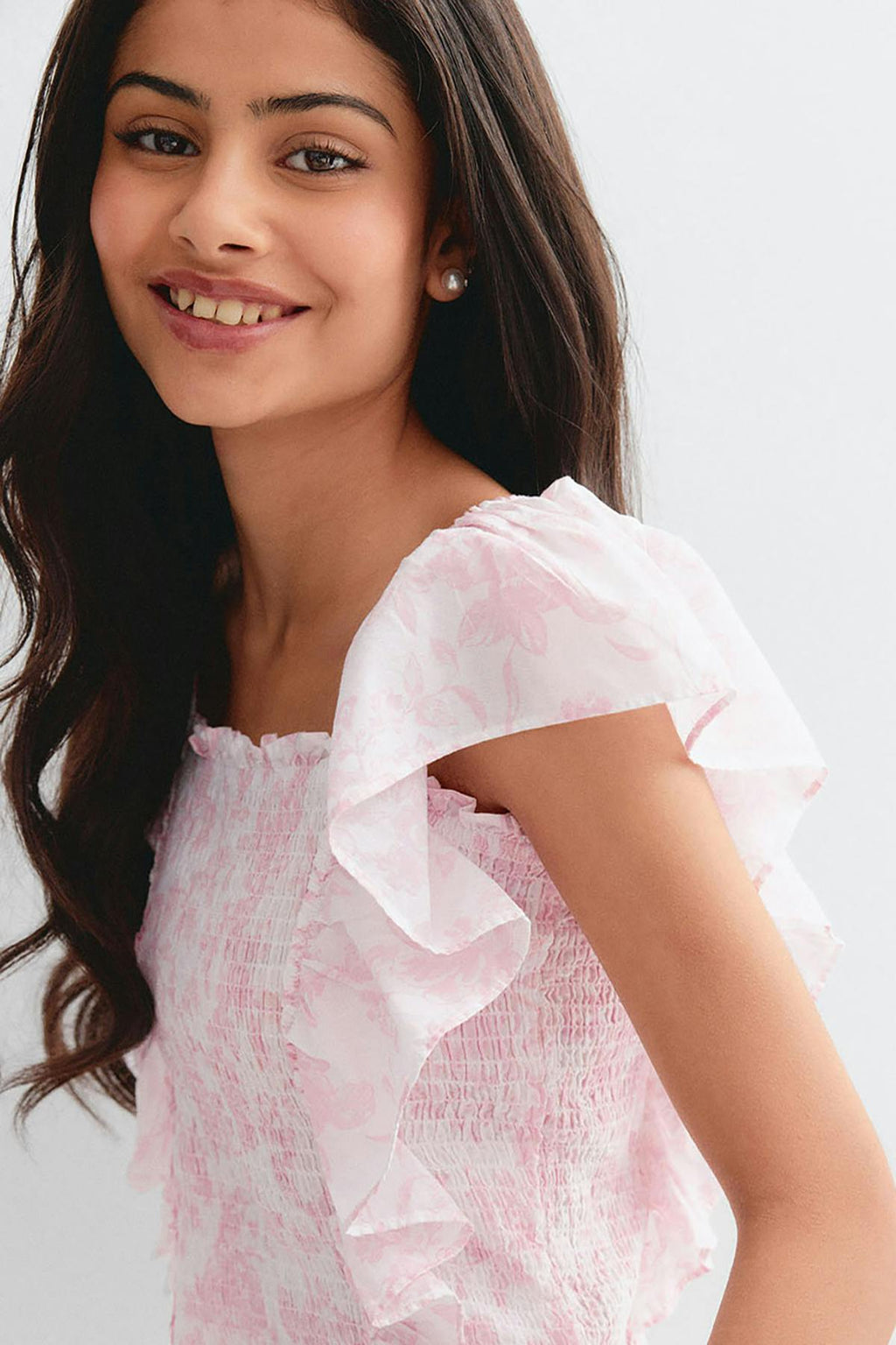 Y smock frill blouse