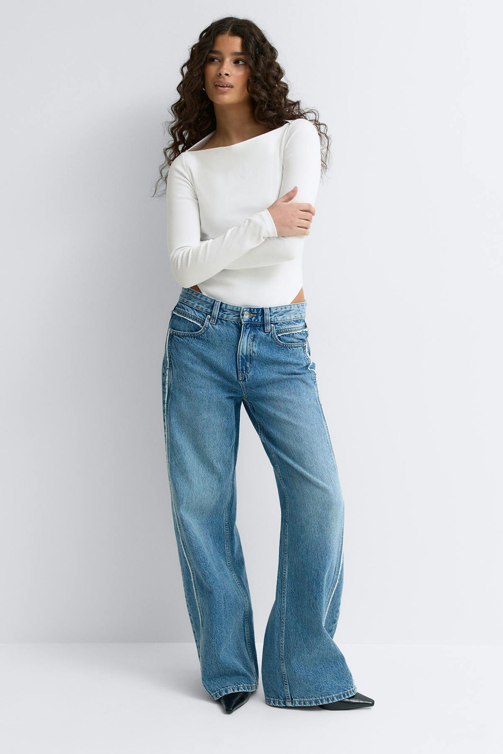 Long sleeve body