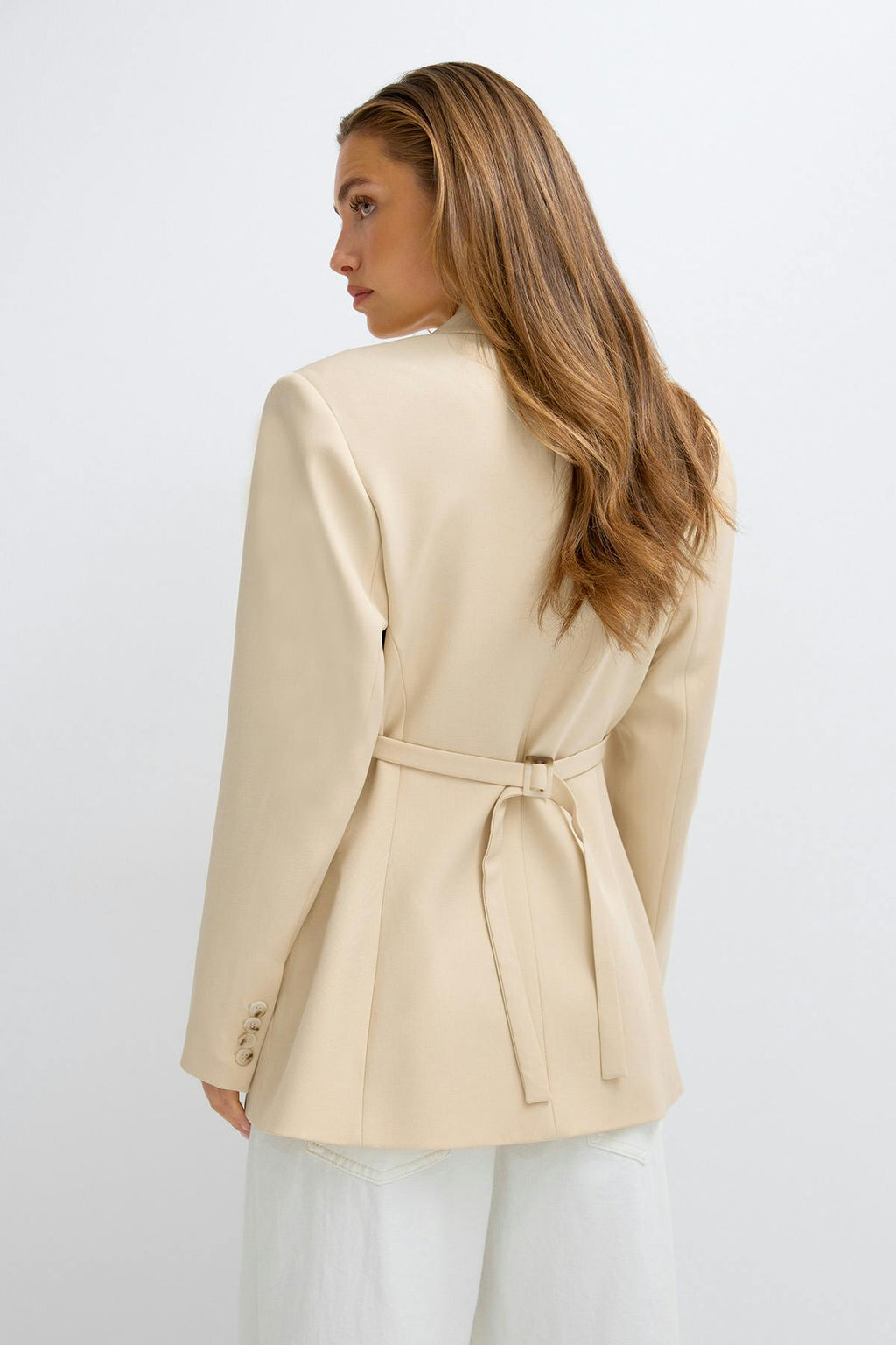 Shaped blazer