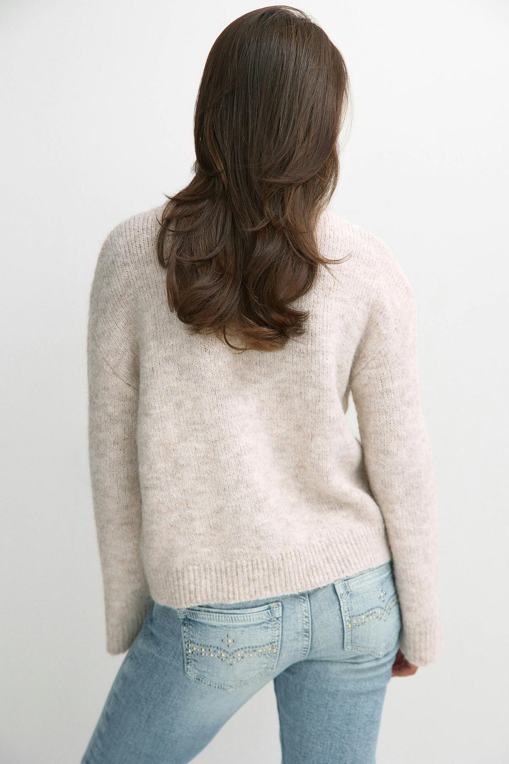 Y knitted crew neck sweater