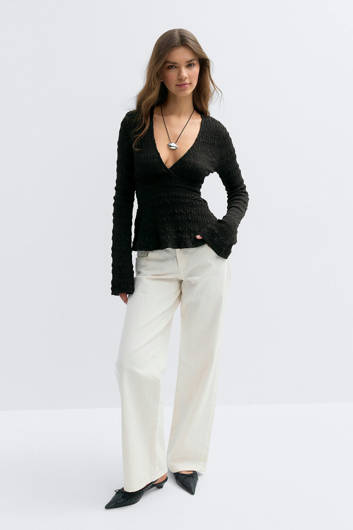 Tie back top