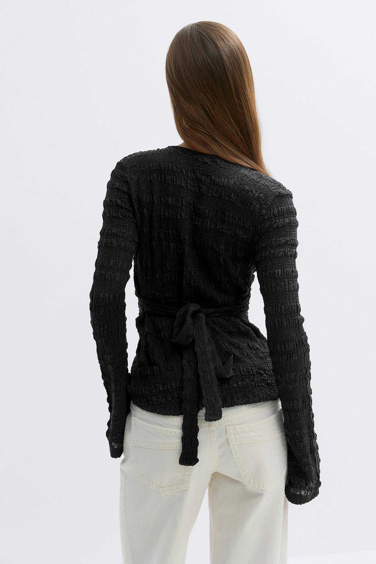 Tie back top