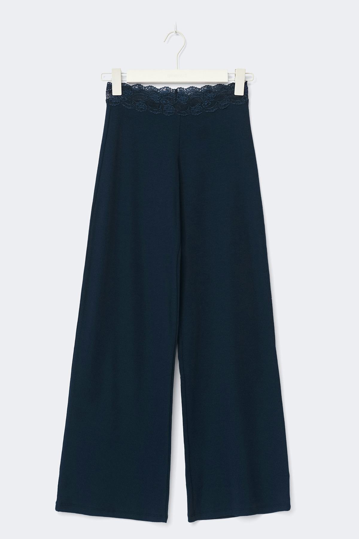 14+ lace detail trousers