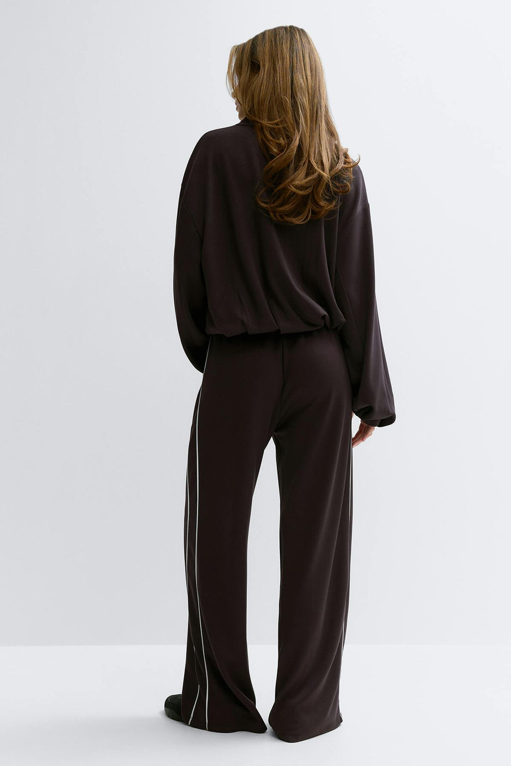 Soft sporty trousers