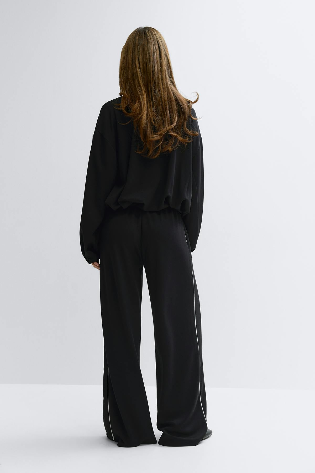Soft sporty trousers