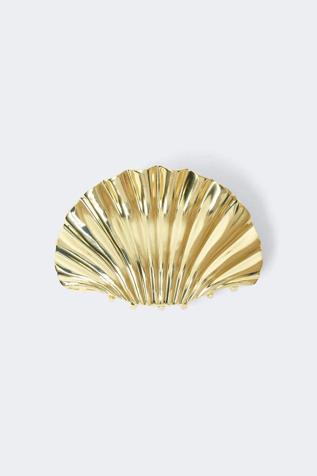 Metal seashell hair clip