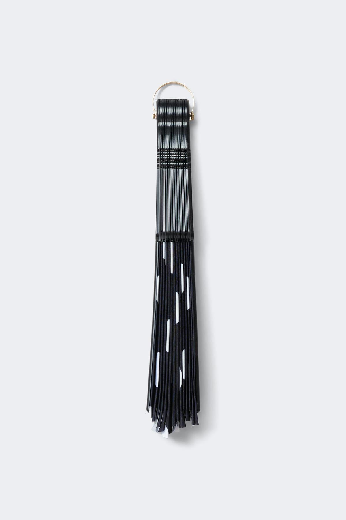 Folding hand fan