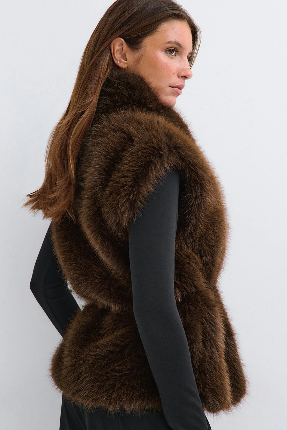 Faux fur vest