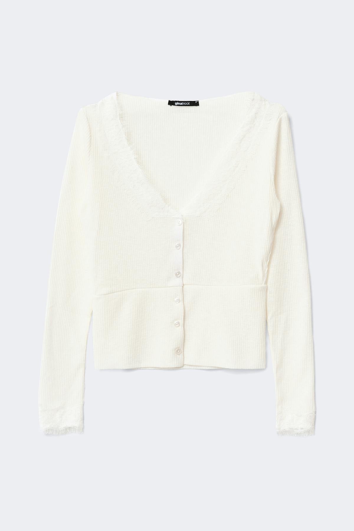 Lace detail button top