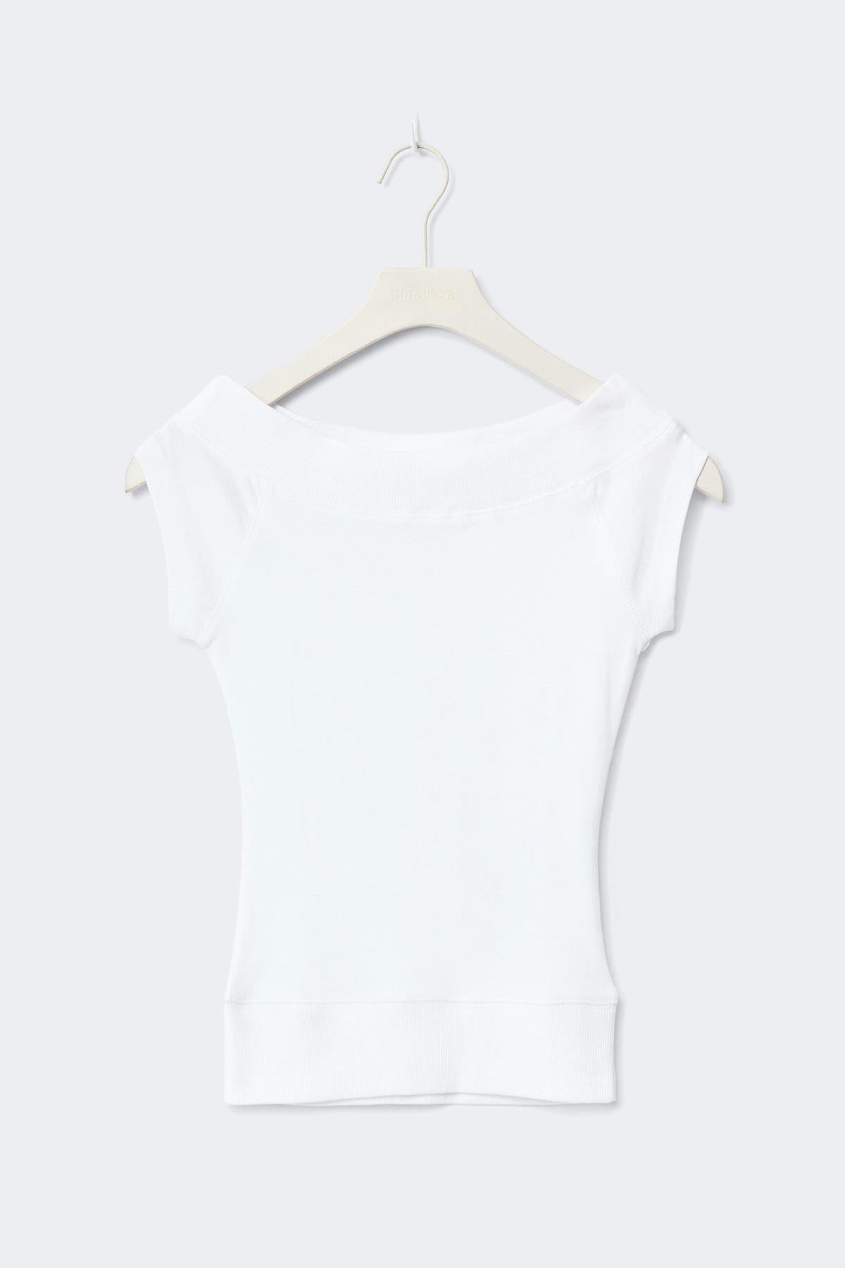 14+ short sleeve top