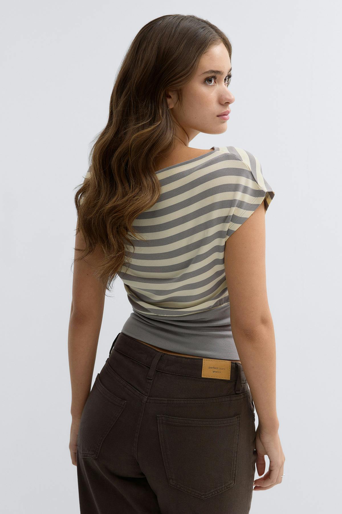 Boatneck top