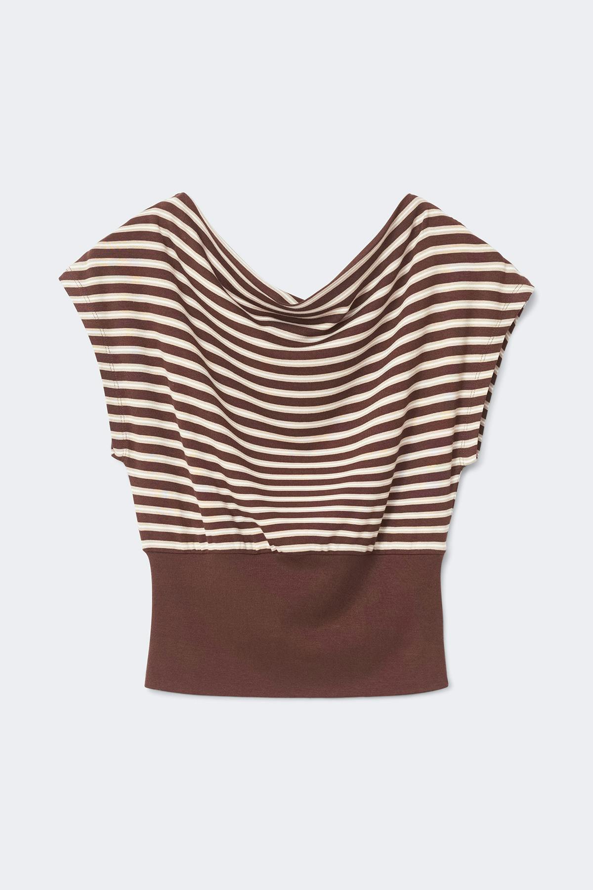 Boatneck top