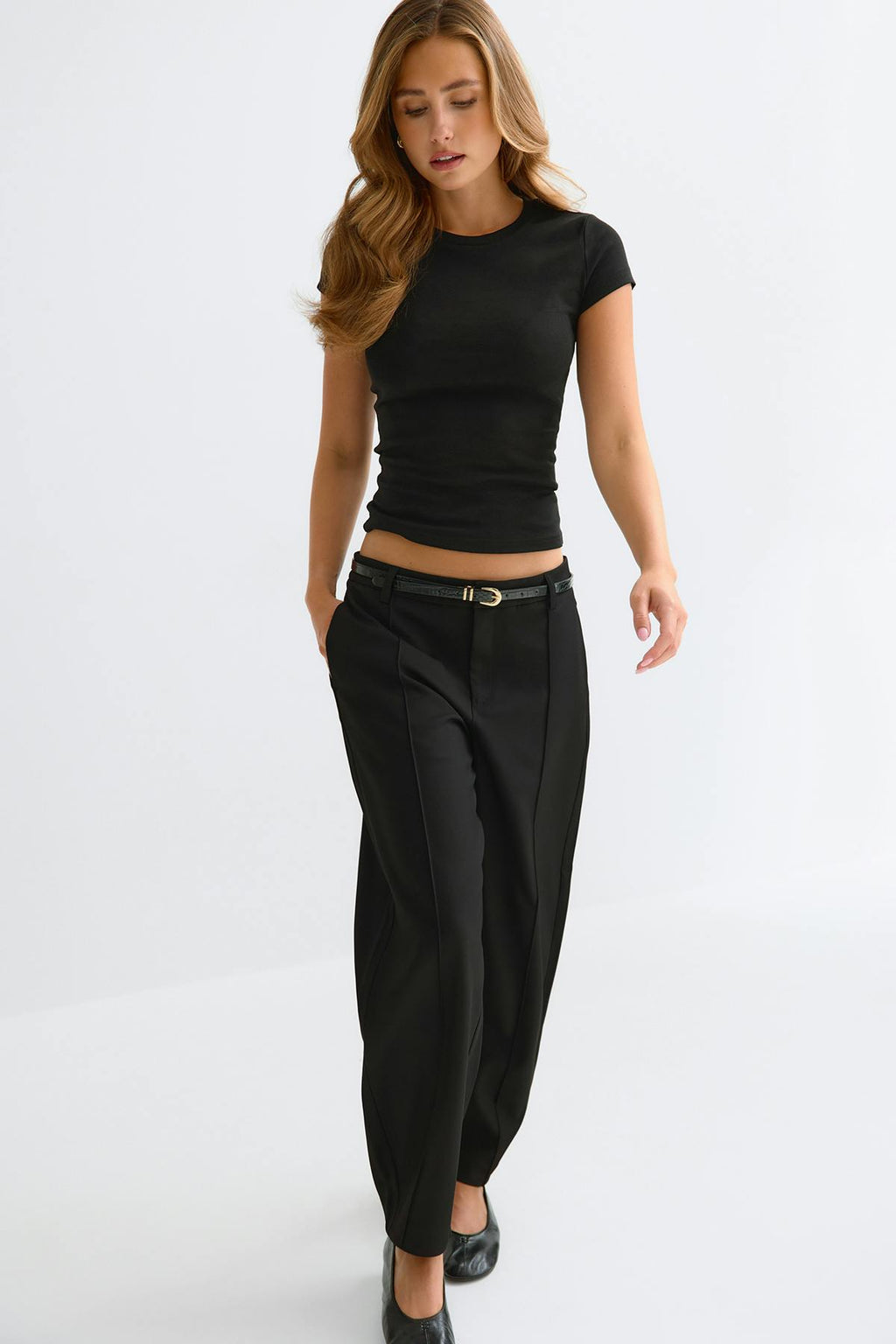 Bold barrel pintuck trousers