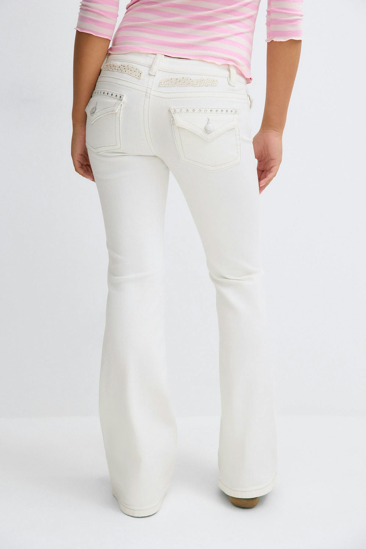 Y angel wings flare jeans